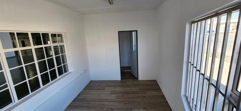 To Let commercial Property for Rent in Beaconvale Western Cape